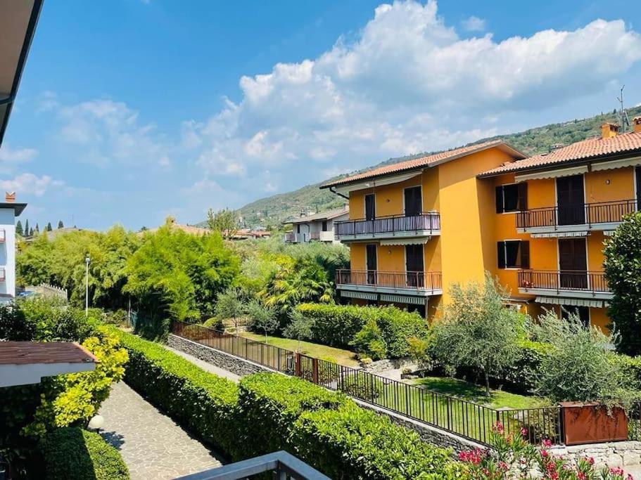 Apartment Al Lago, Торри-дель-Бенако Экстерьер фото